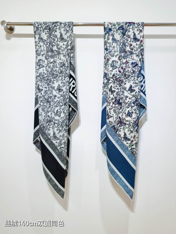 Dior Scarf 140X140cm 70%羊绒30%真丝 E080335